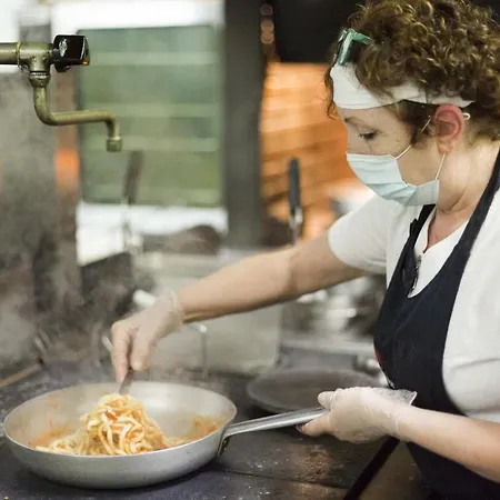 Ristorante Umbria فندق