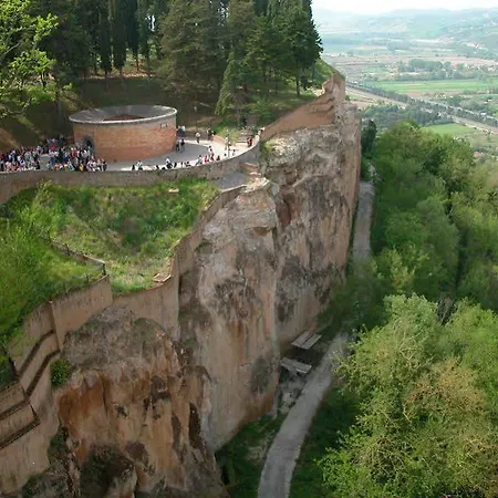 فندق Ristorante Umbria أورفييتو